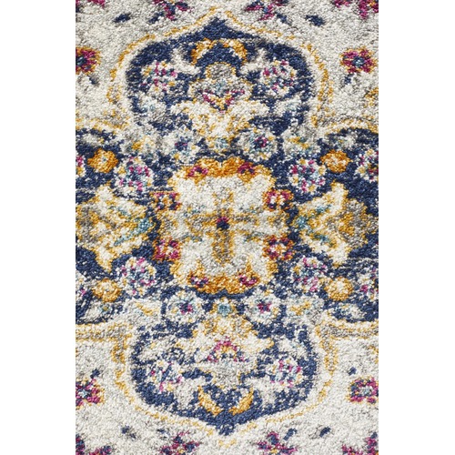 Ivory Medallion Vintage Look Runner