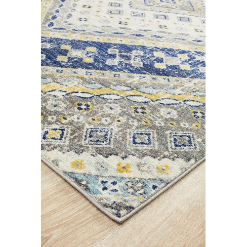 Navy & Ivory Diamond Vintage Look Round Rug