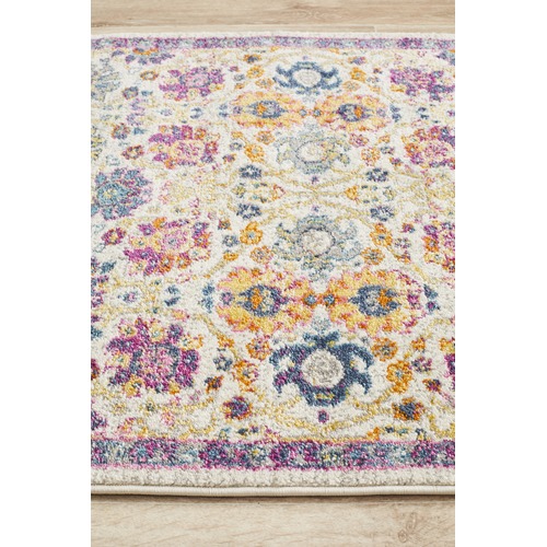 Multi-coloured Spring Vintage Look Runner