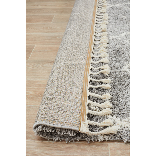 Silver & Ivory Samira Fringed Rug
