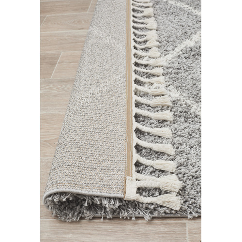 Silver & Ivory Buchra Fringed Rug