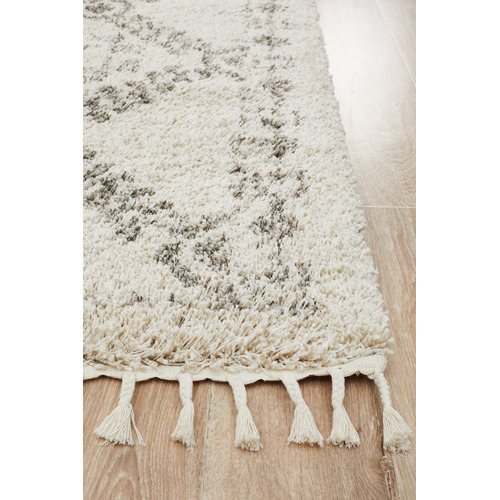 Natural Tan & Brown Rabia Fringed Tribal Style Rug
