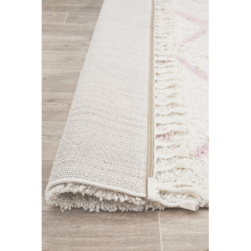 Ivory & Pink Buchra Fringed Rug