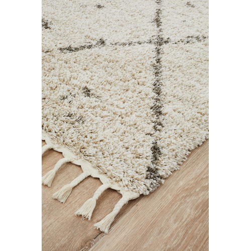 Natural Tan & Brown Samira Fringed Rug