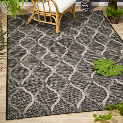 Black & Natural Trellis Flat-Woven Rug