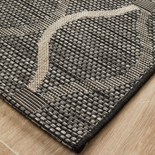 Black & Natural Trellis Flat-Woven Rug