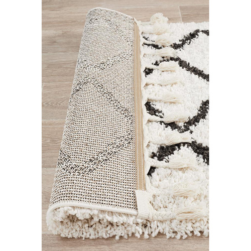 Monochrome-Buchra-Fringed-Rug-SAF-11-WHT