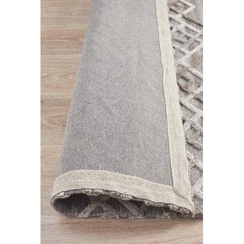 Tricia Jacquard Wool & Viscose Modern Rug