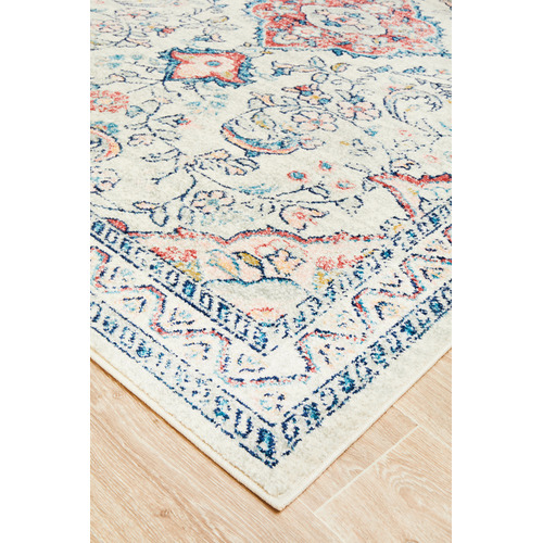 Pastel Power-Loomed Bohemain Rug
