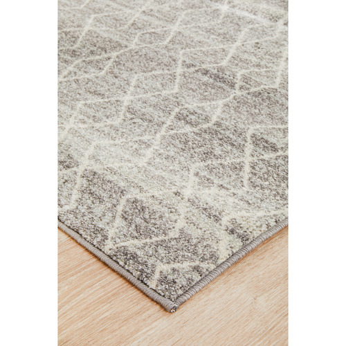 Silver-Art-Moderne-Palais-Runner
