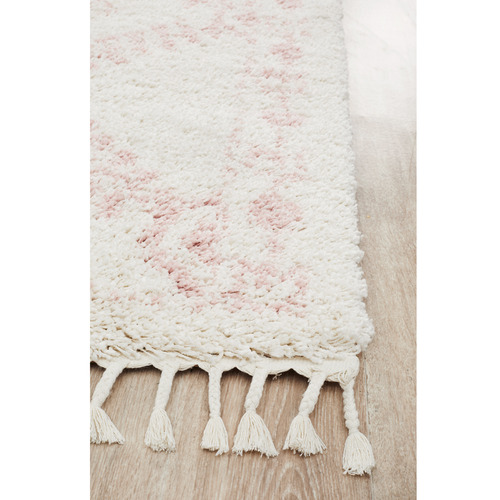 Ivory-and-Pink-Rabia-Fringed-Tribal-Style-Rug-SAF-33-PNK