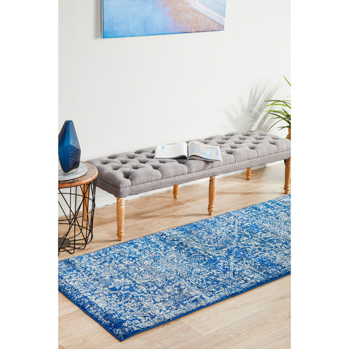 Navy-Art-Moderne-Cezanne-Runner
