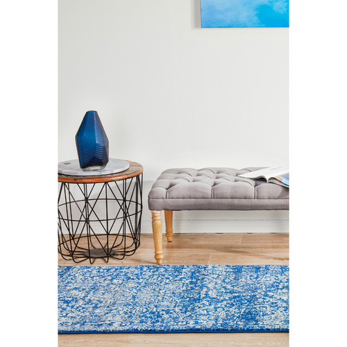 Navy-Art-Moderne-Cezanne-Runner