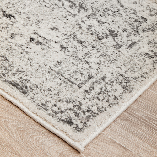 Silver Vintage Look Rug