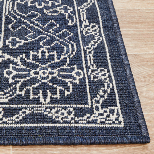 Navy & White Traditional Power-Loomed Outdoor Rug