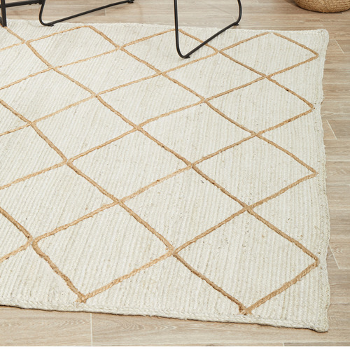 White & Natural Geometric Hand-Braided Jute Outdoor Runner