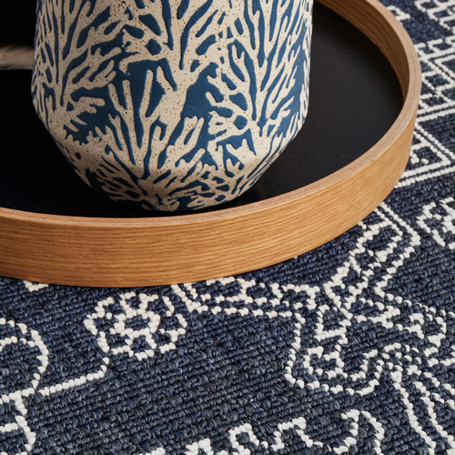 Navy & White Traditional Power-Loomed Outdoor Rug