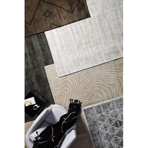 Cream-and-Grey-Transitional-Distressed-Rug-CEN-999-GREY