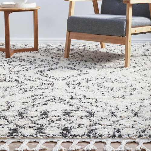 White & Charcoal Mahdi Moroccan Power-Loomed Shag Rug
