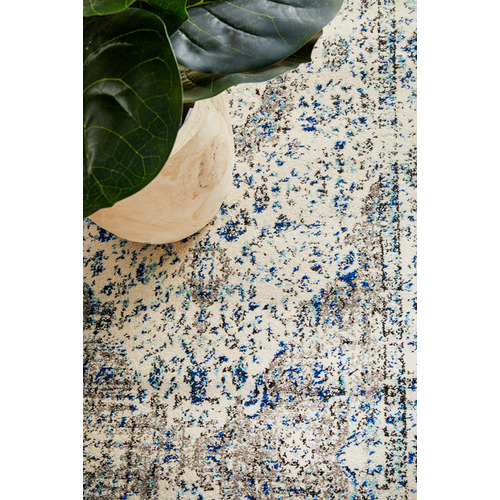 Bone-and-White-Art-Moderne-Hillier-Runner