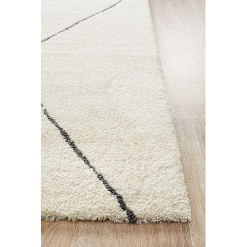 Ivory-and-Charcoal-Super-Soft-Moroccan-Style-Rug