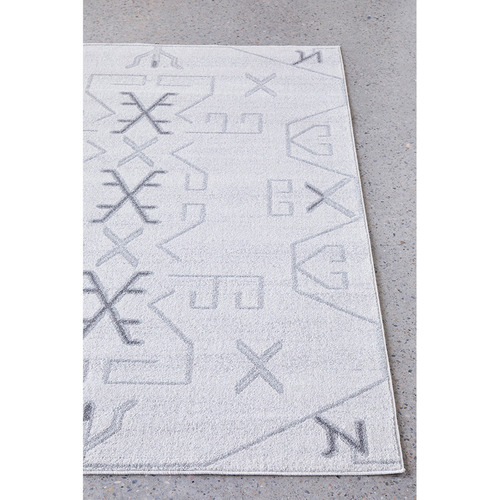 Grey-Zoey-Aztec-Rug