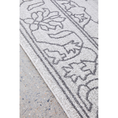Ellie-Oriental-Rug