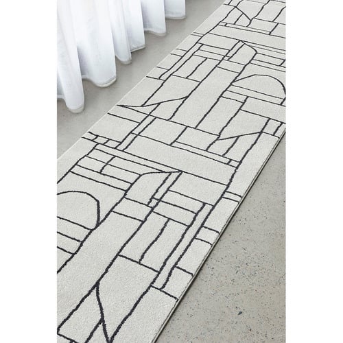 Asher-Contemporary-Runner