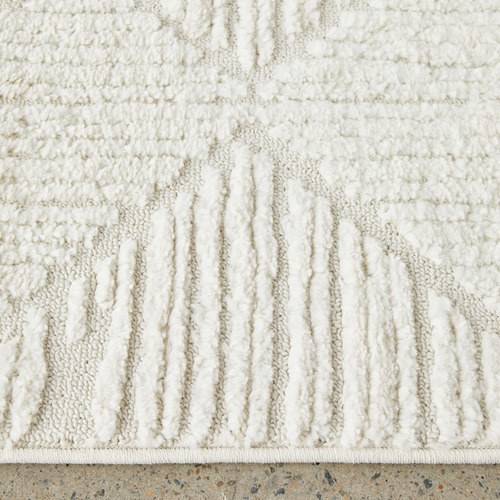 White Gatten Contemporary Rug