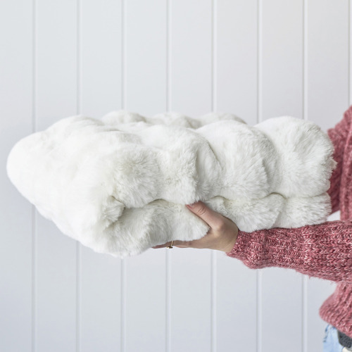 White Bubble Machine Washable Power-Loomed Rug