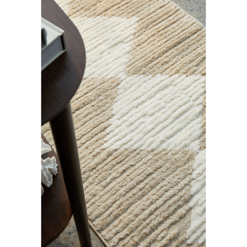Ivory Diamond Power-Loomed Rug