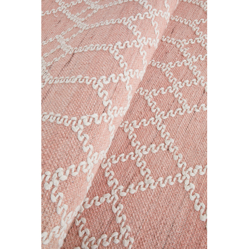 Nude-and-Natural-White-Upcycled-Textured-Vera-Rug