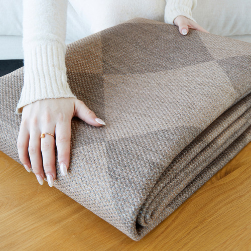 Nieko Machine Washable Rug