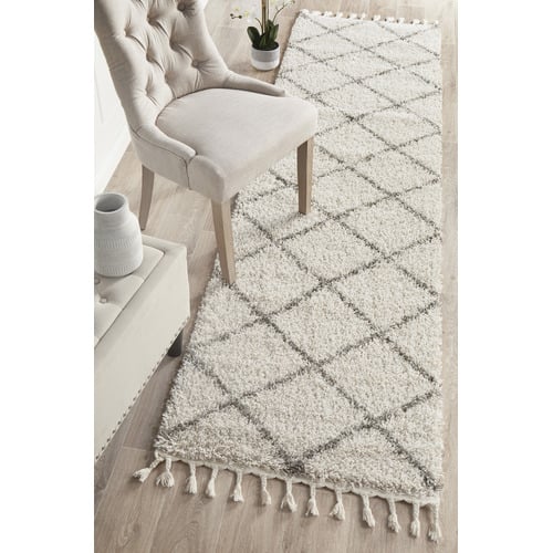 Natural-Tan-and-Brown-Nahla-Fringed-Moroccan-Runner-SAF-22-NAT