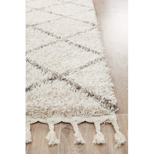Natural-Tan-and-Brown-Nahla-Fringed-Moroccan-Runner-SAF-22-NAT