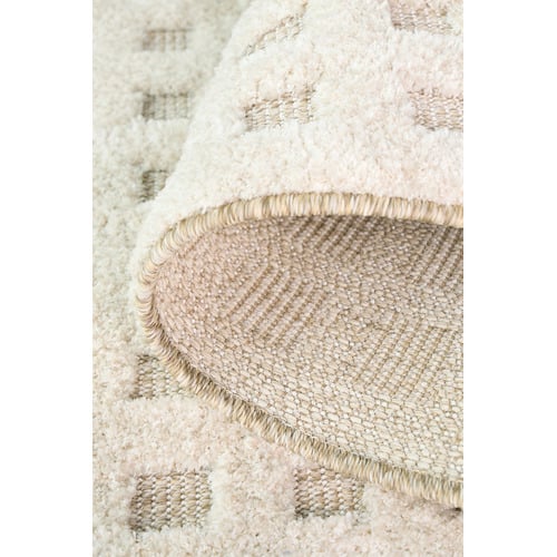 Finnick-Geometric-Rug