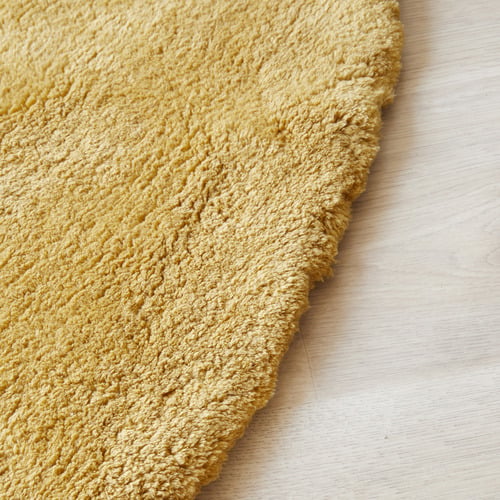 Mustard Cleo Ultra Plush Machine Washable Round Rug