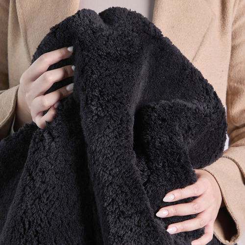 Black Cleo Rug