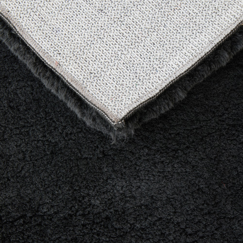Black Cleo Rug