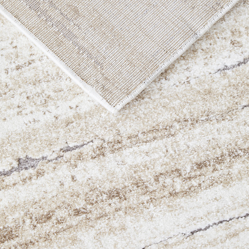 Natural Ilyas Runner