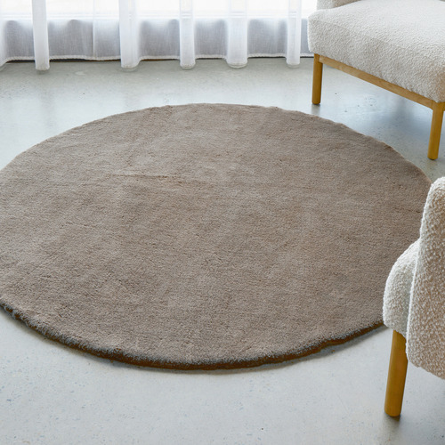Oyster Cleo Ultra Plush Machine Washable Round Rug
