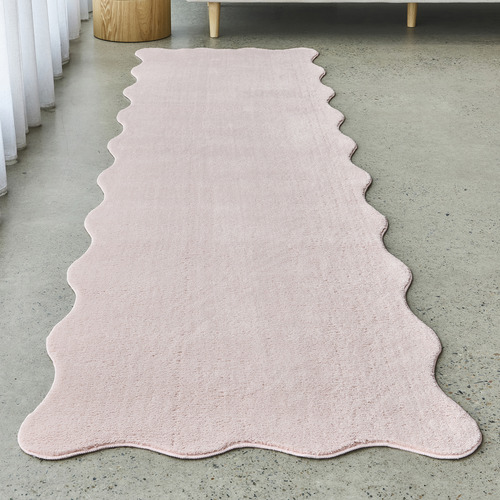 Blush Elsie Wavy Edge Machine Washable Runner