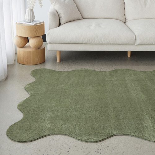 Green Elsie Wavy Edge Machine Washable Rug