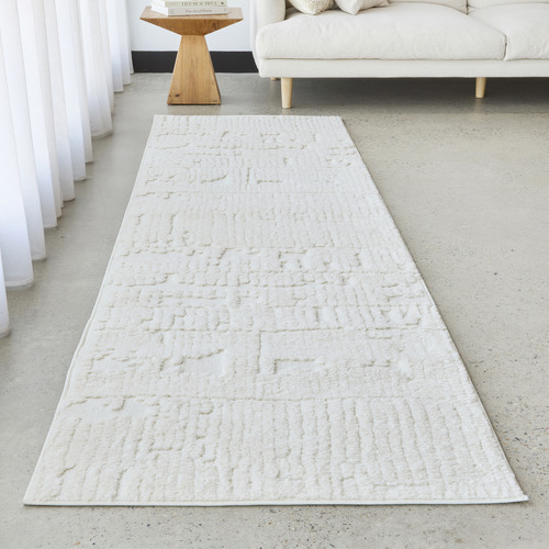 White Mona Runner