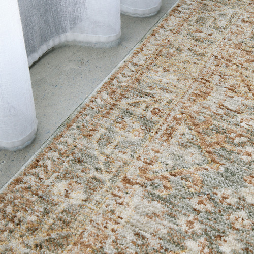 Curtiss Traditional Rug