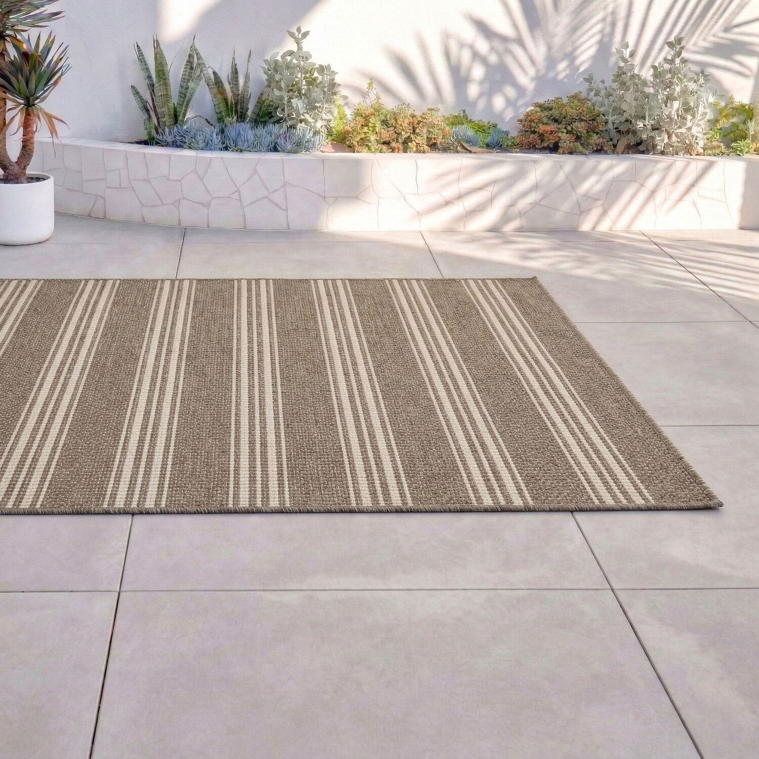 Newport Navin Flat Weave Indoor/Outdoor Rug
