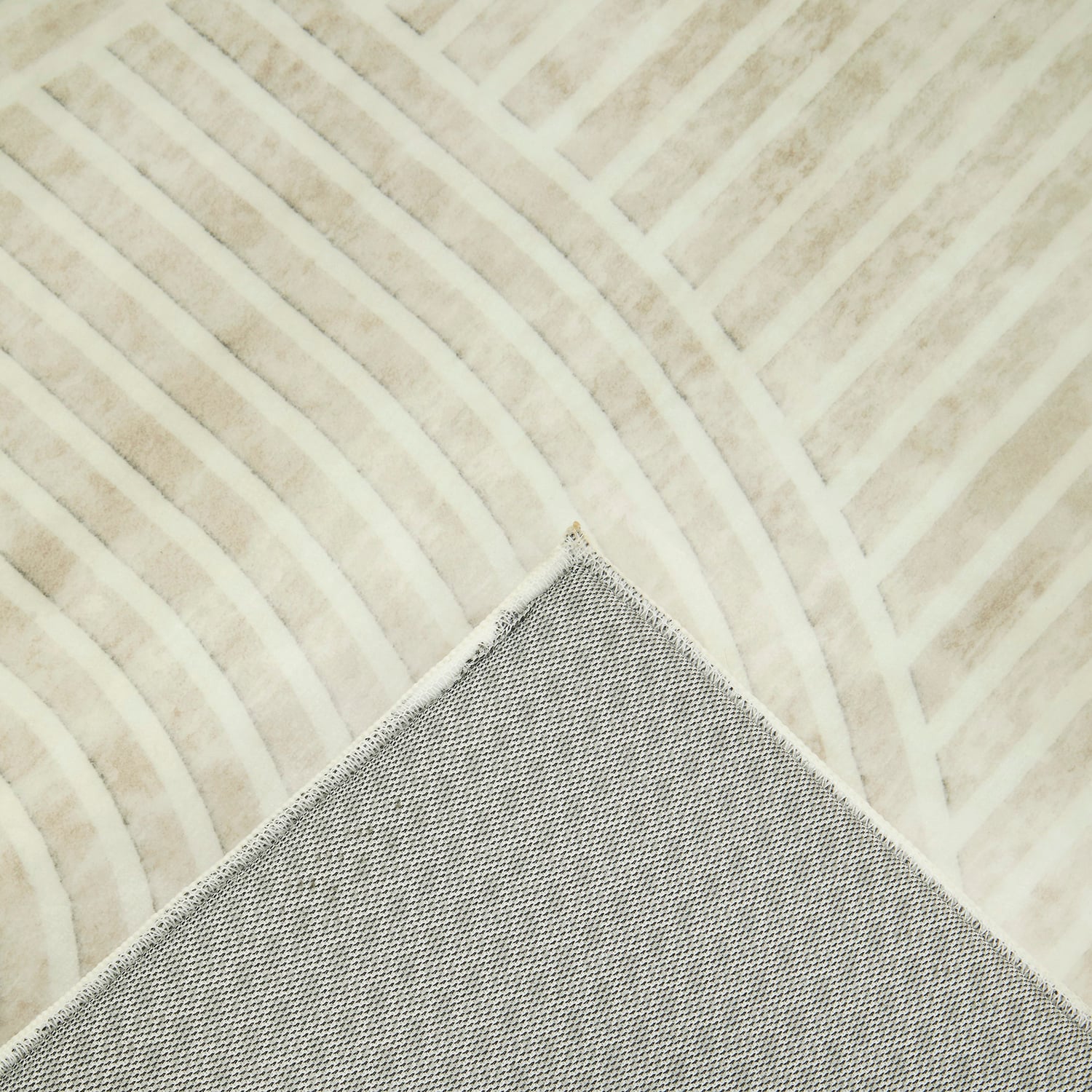Beige Kaelor Geometric Rug