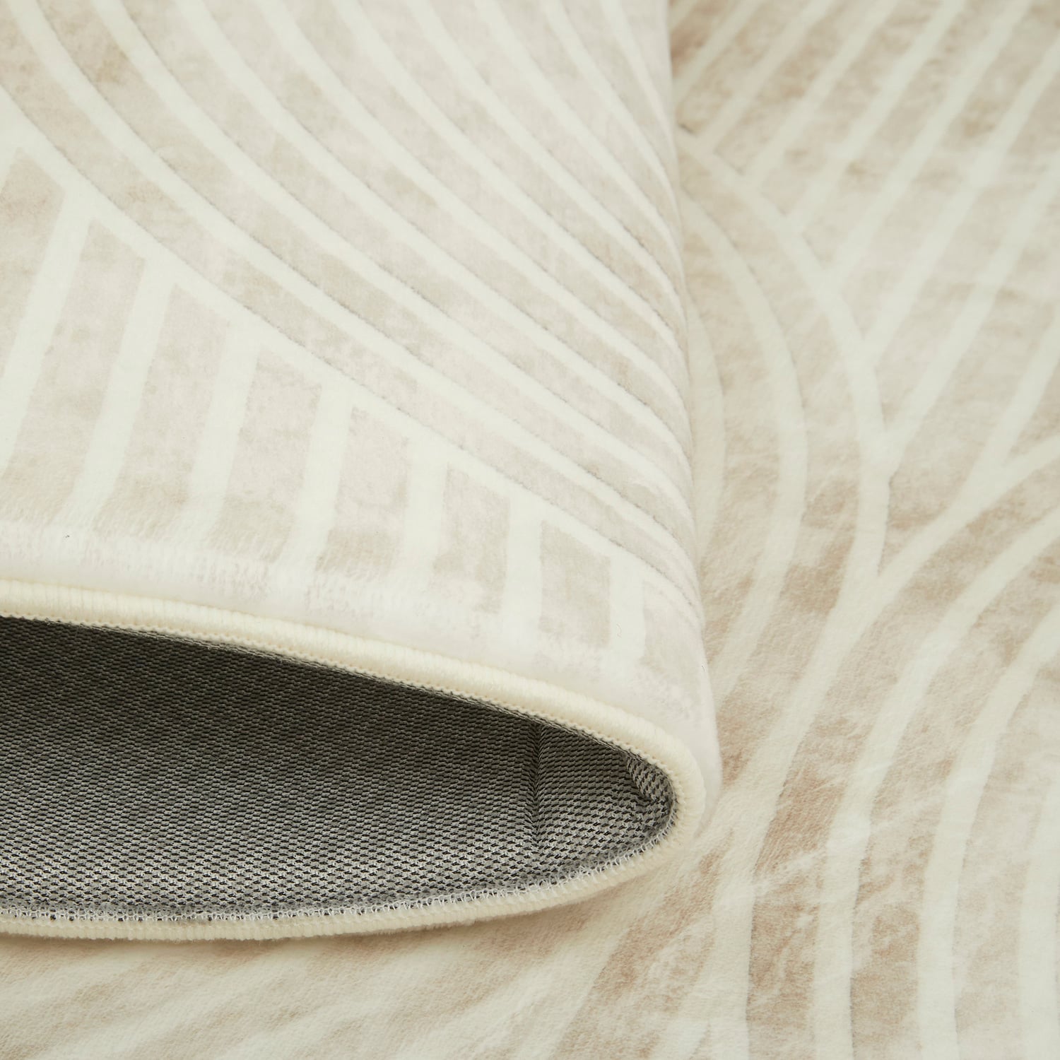 Beige Kaelor Geometric Rug