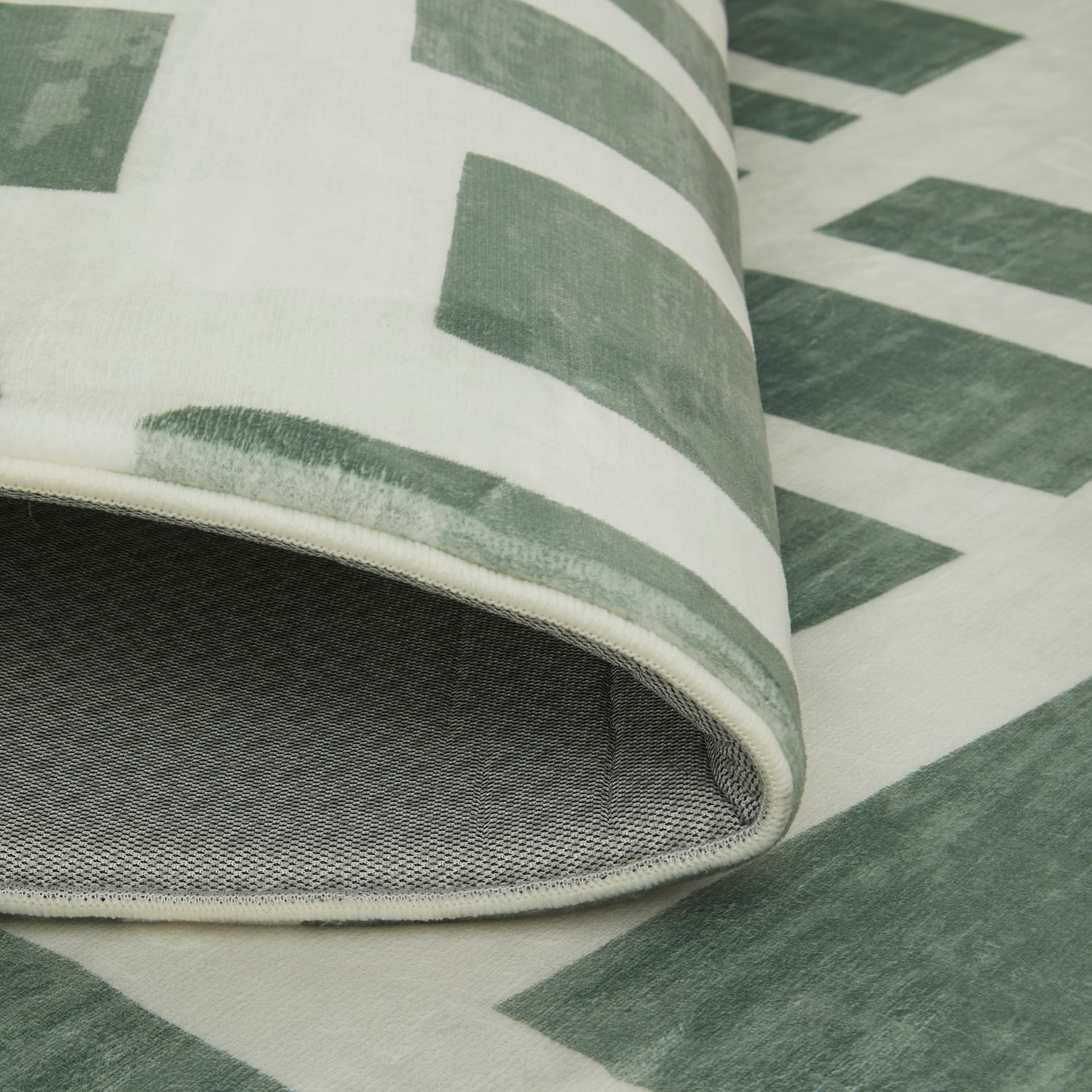 Faelan Geometric Rug
