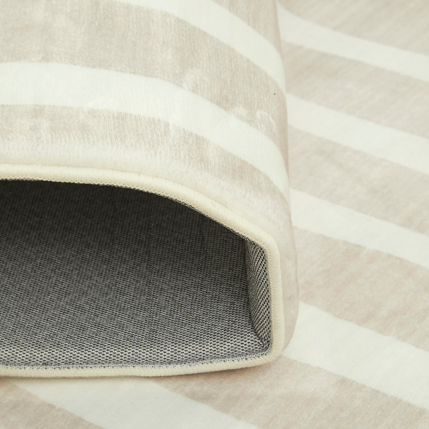 Cassiel Arch Rug